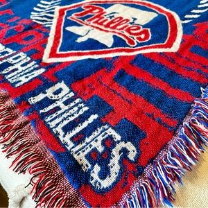 Philadelphia Phillies Woven Throw Blanket